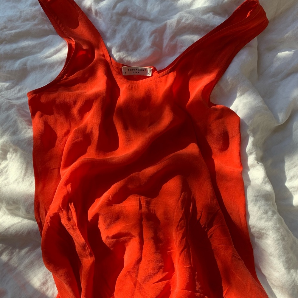 Gorgeous orange/red Equipment tank top